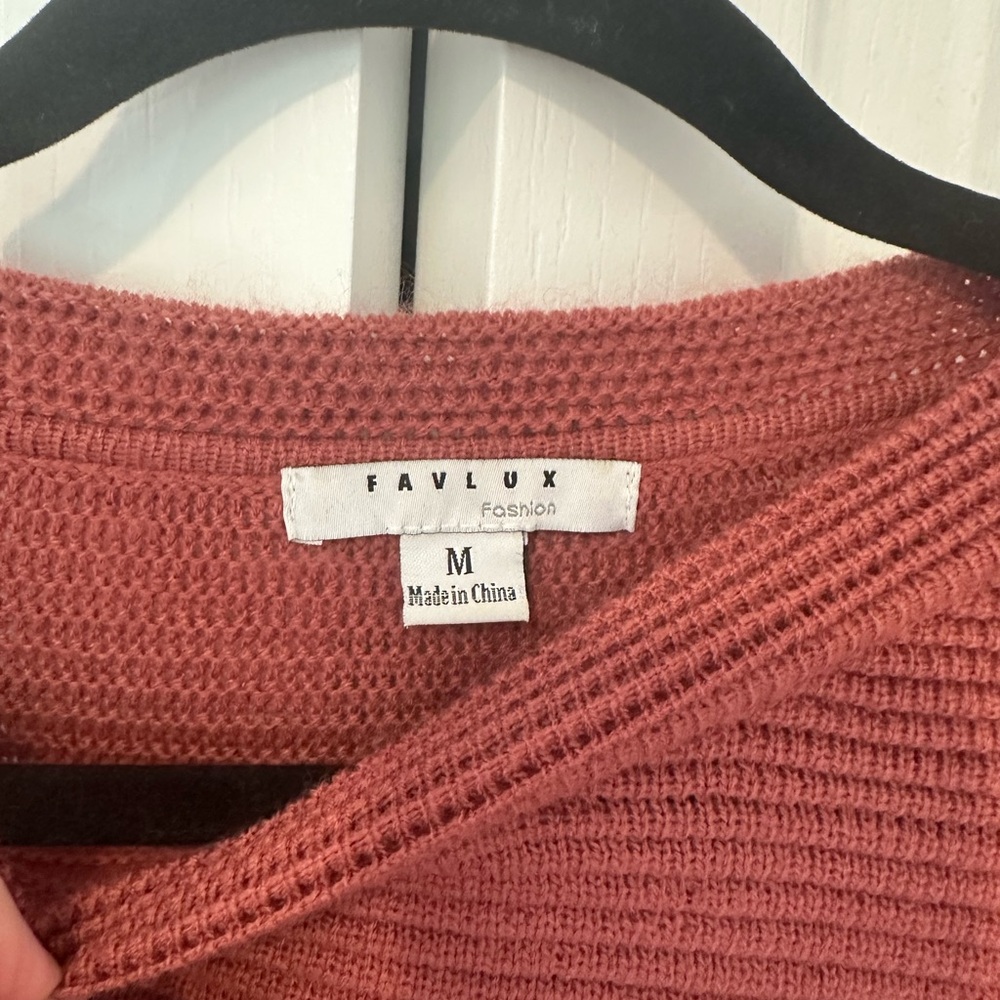 Rust Cropped Knit Sweater - Picture 3 of 3
